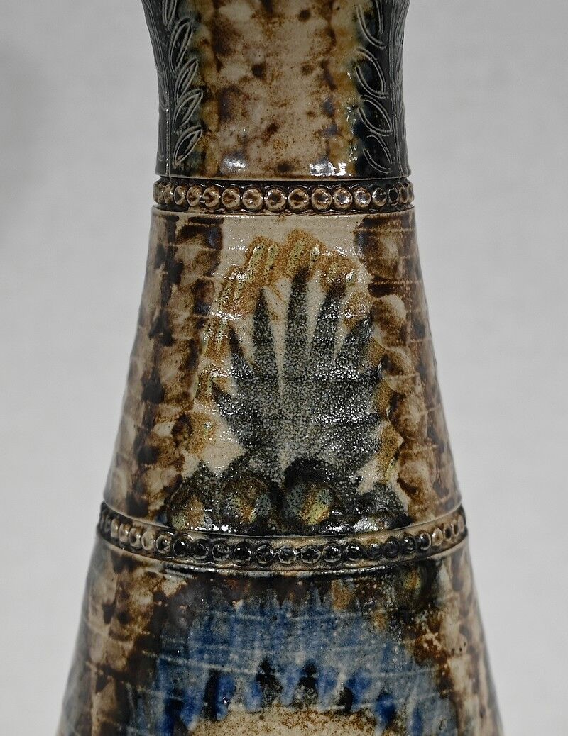 Vase in Salt Sandstone, signed J-C. Courjault for Keraluc Quimper - 1960