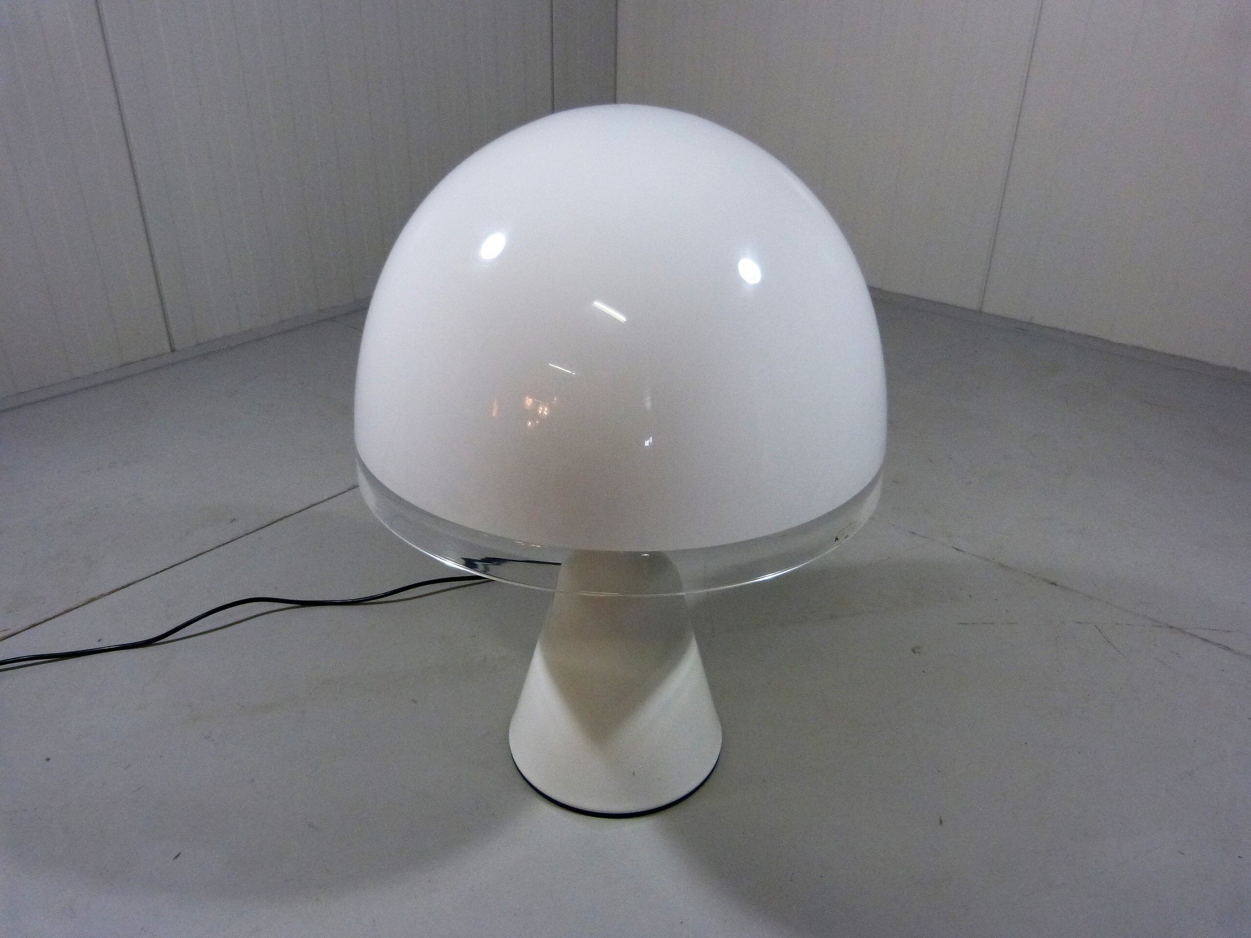 Baobab table lamp by iGuzzini XXL Model 4044 1978-1982