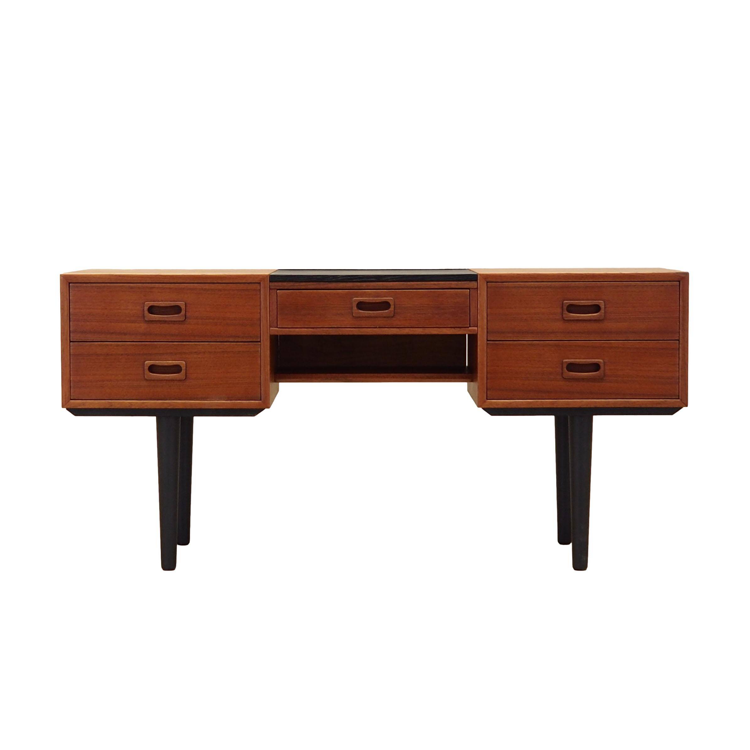Coiffeuse en teck, design danois, années 1970, production : Danemark