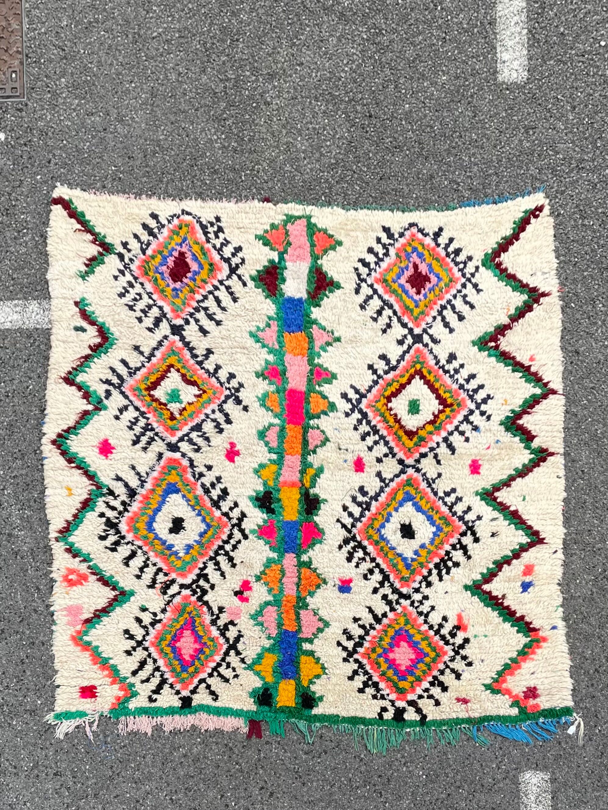 Berber carpet Azilal 175x190 cm