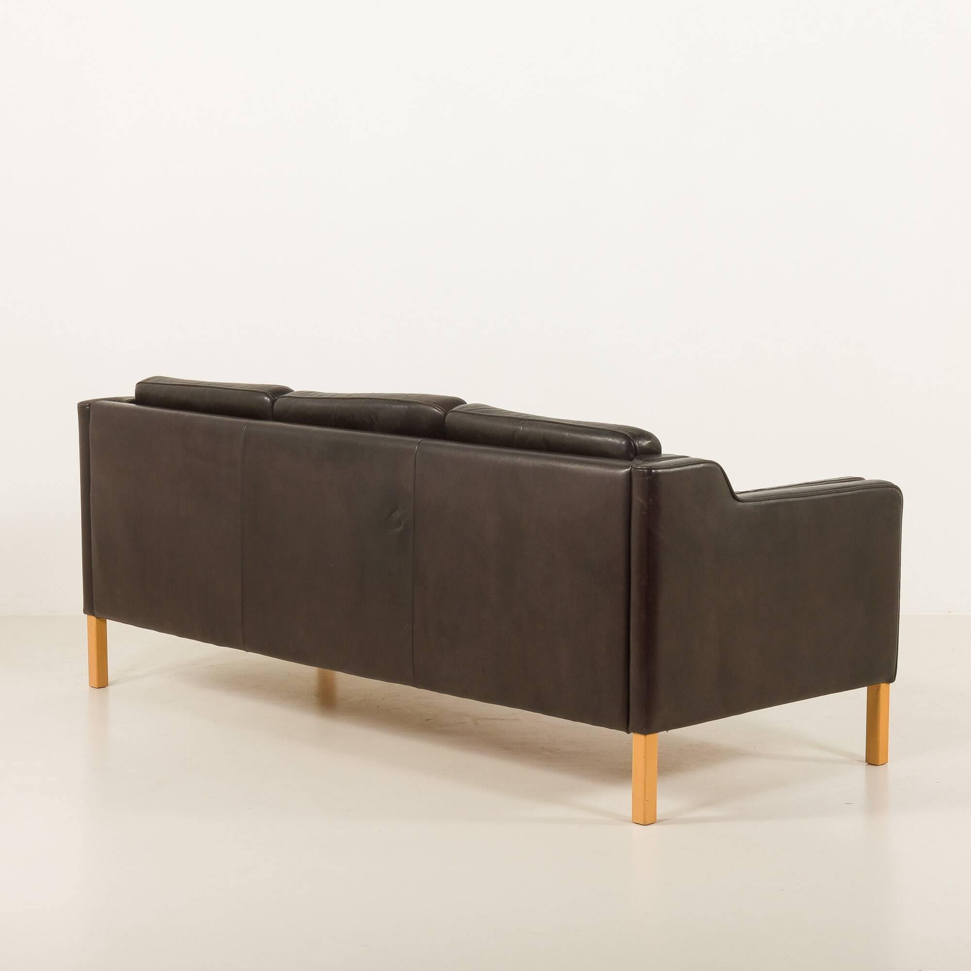 Vintage black leather sofa by Mogens Hansen, Deanmark 1970s