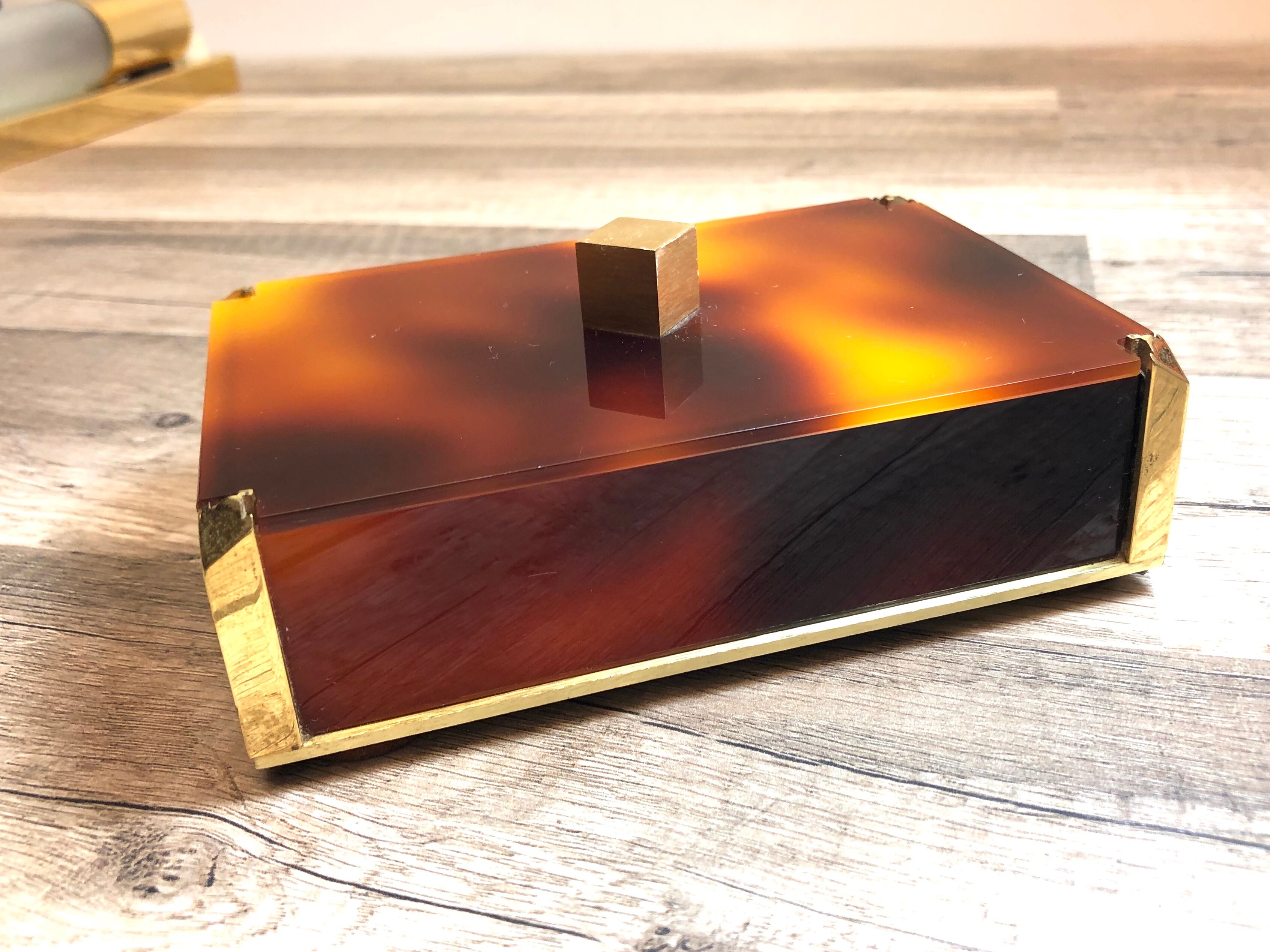 Gold Starry vintage 60 brass jewelry box - Galalithe scale-style