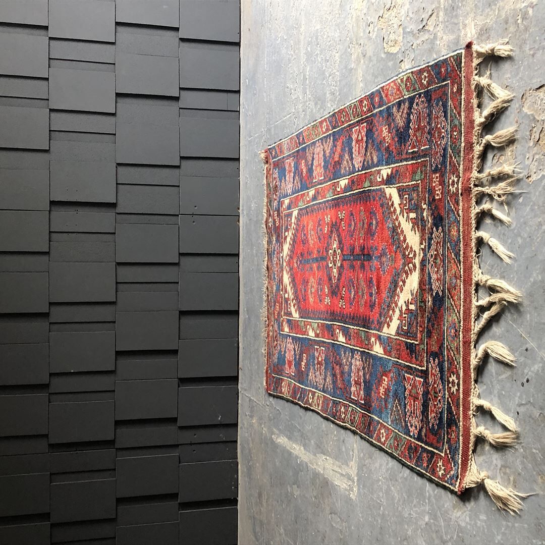 Old oriental carpet 113x179