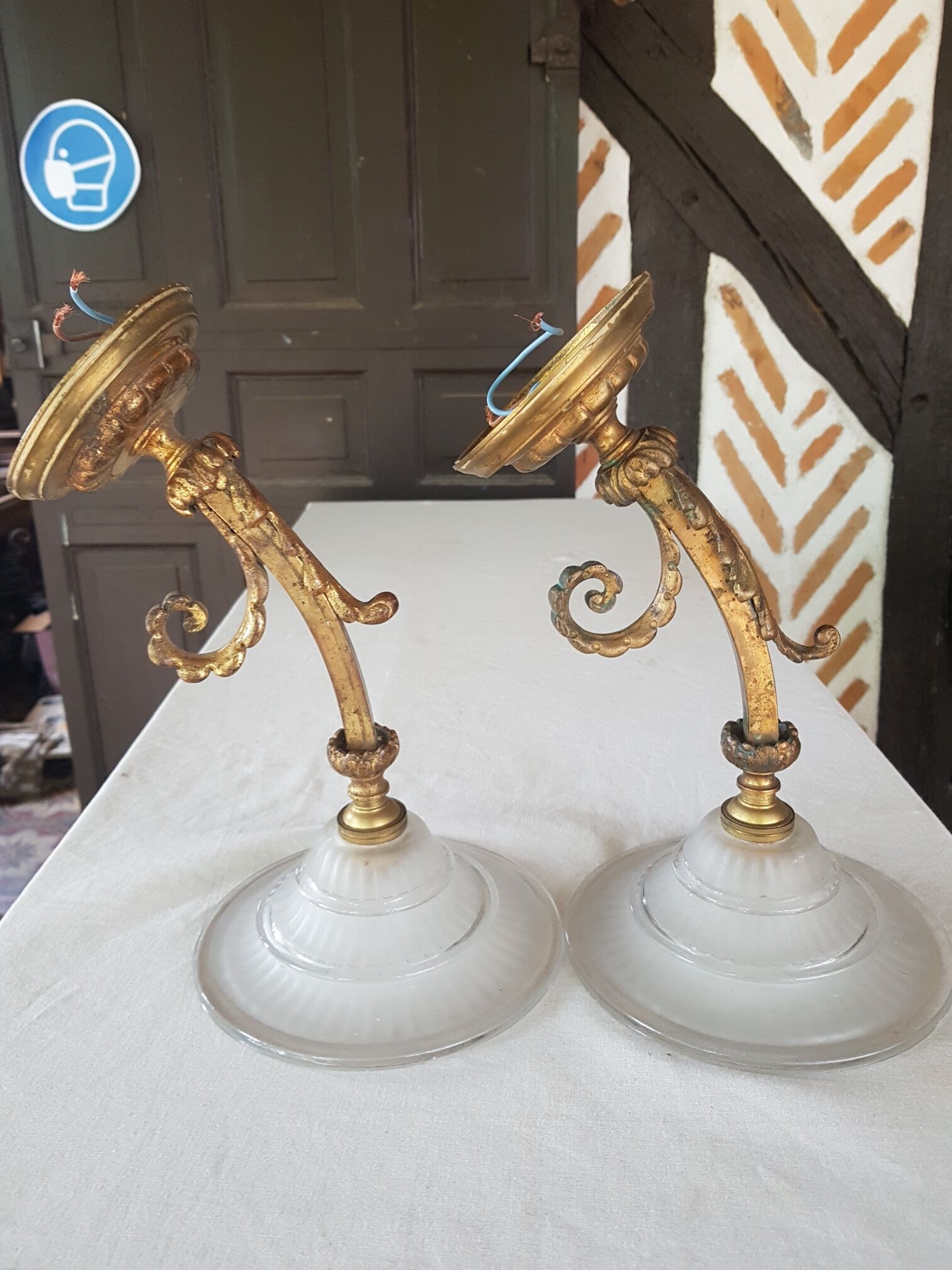 Old art deco bronze wall light 1930