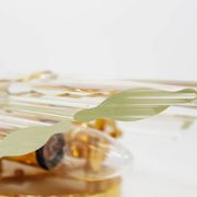 1980s wall lamp in gilded brass and crystal glass by Novaresi Milano