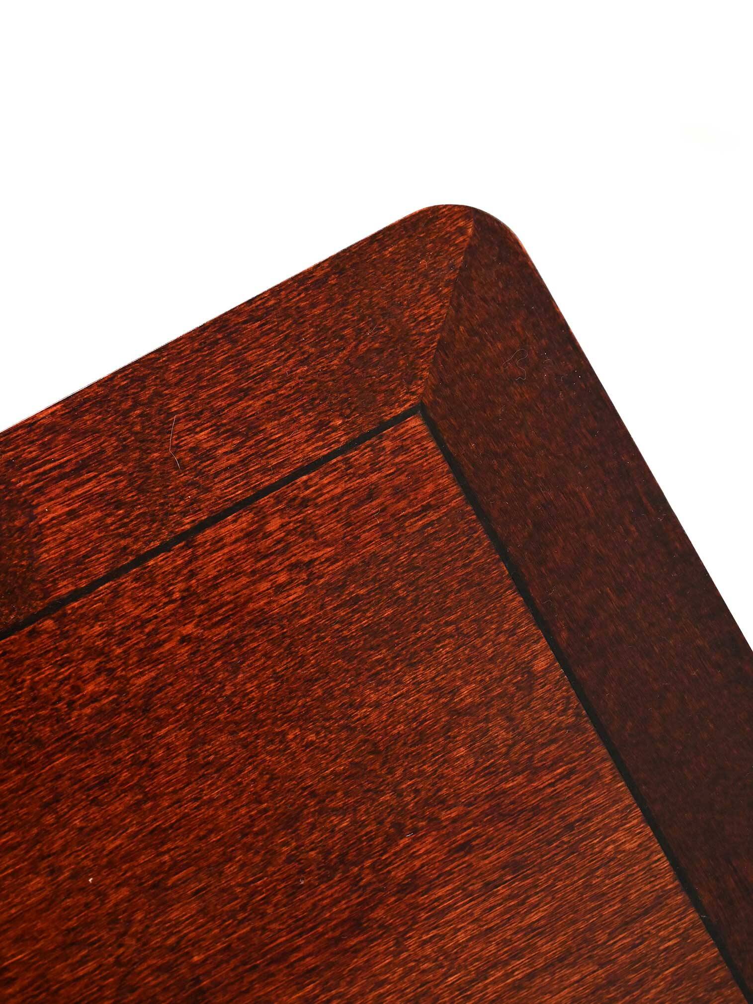 Desserte « Collection Stockholm » de Tomas Jelinek et Karin Mobring