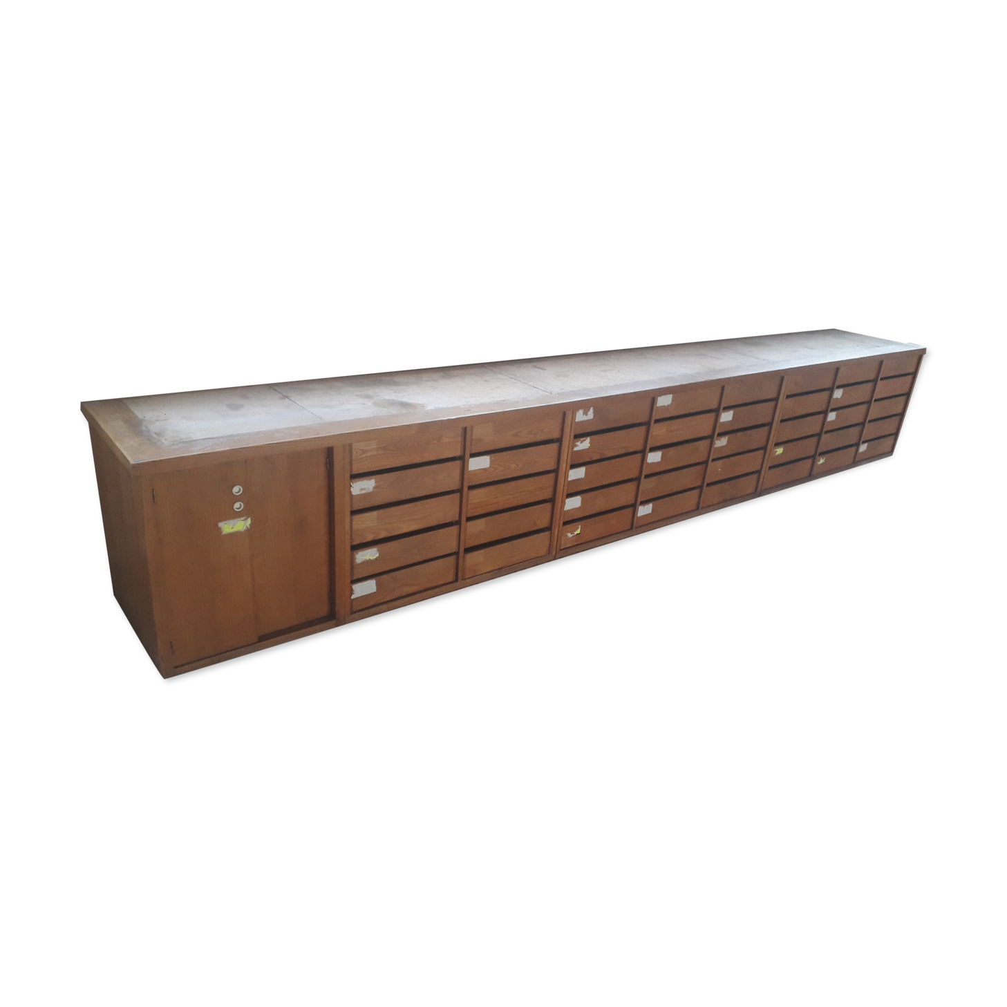 Cabinet with drawers 50 years, 450cm
