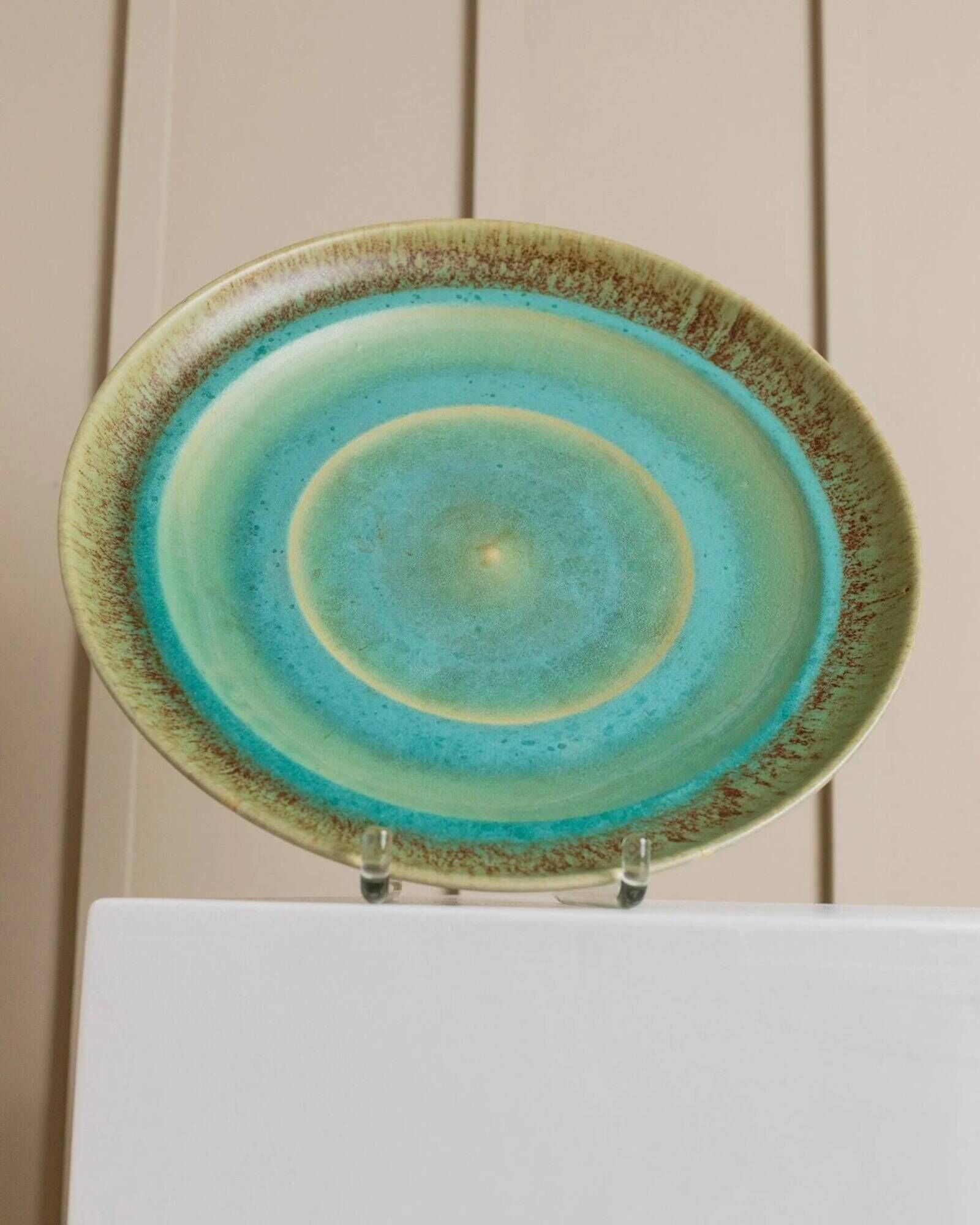 Large vintage studio ceramic bowl XL - organic shape - graduated turquoise green glaze - Denmark 1970s
