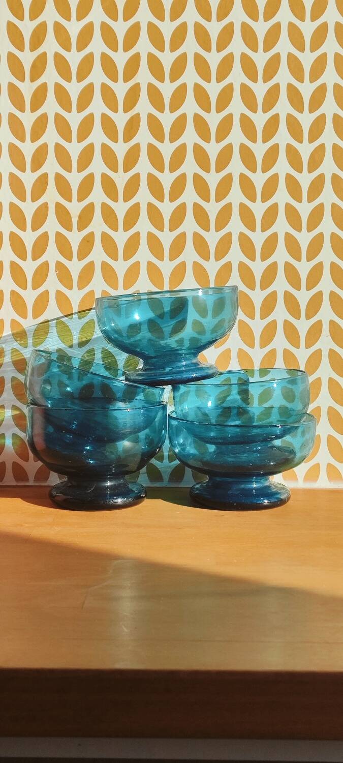 Turquoise blue bubble glass dessert bowls - Biot-style craftsmanship