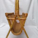 Porte revue en rotin vintage