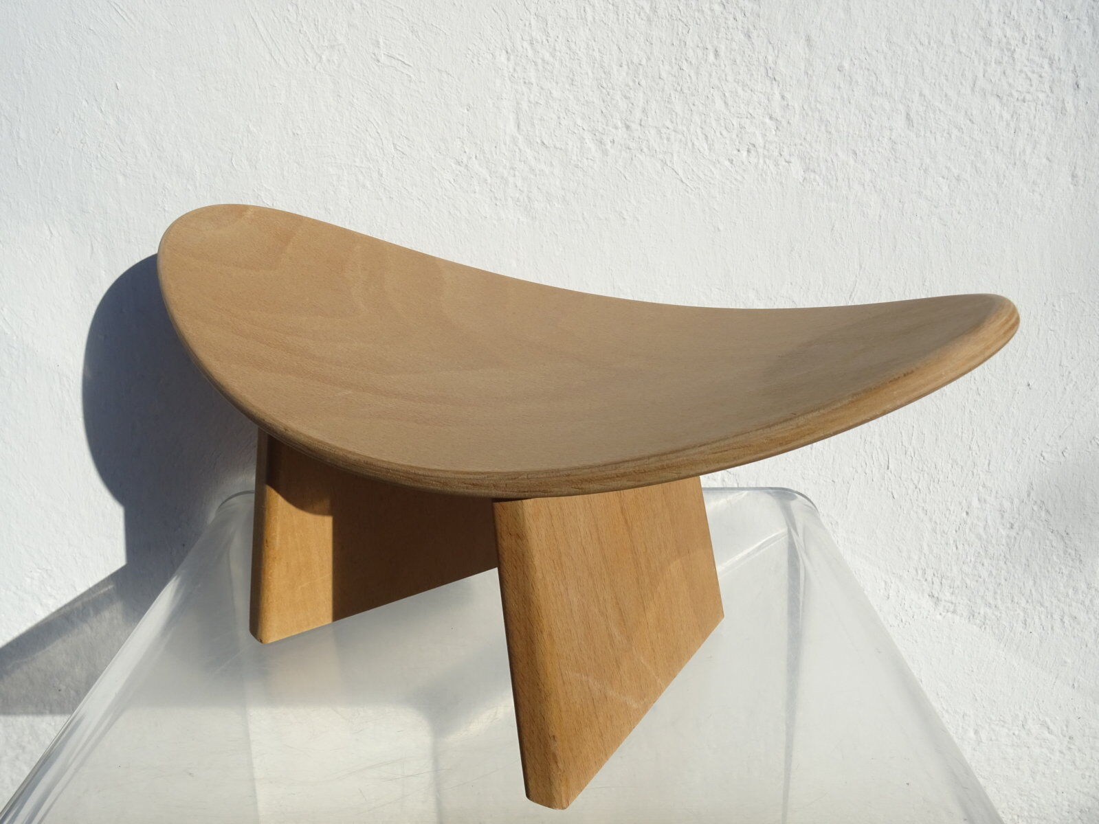 Shoggi stool by Alain Gaubert