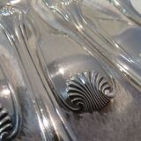 12 silver plated dessert forks by Christofle Vendome, 17.1 cm