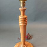 Pied de lampe en bois tourné Art Déco.