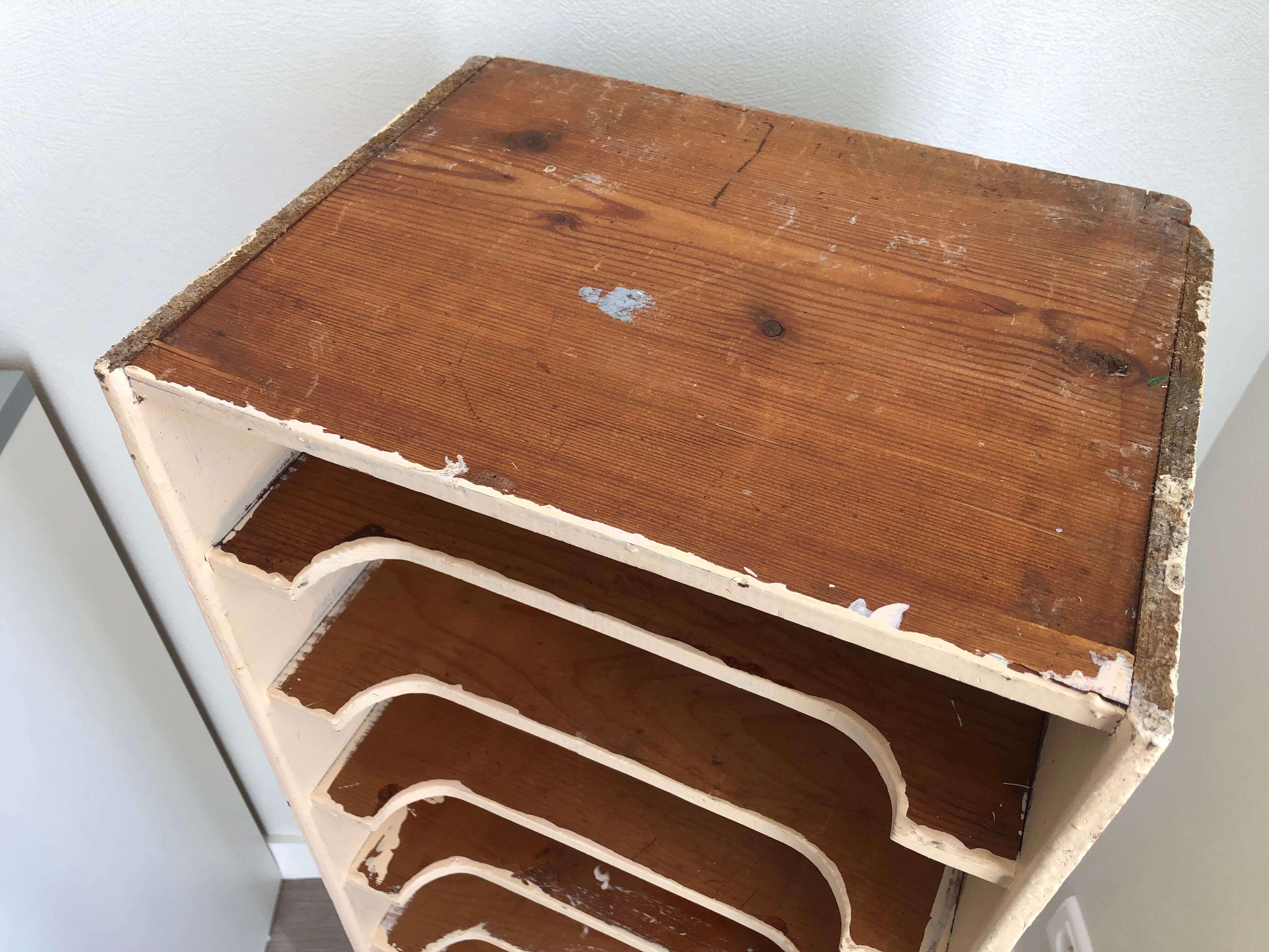 Patinated locker Cabinet