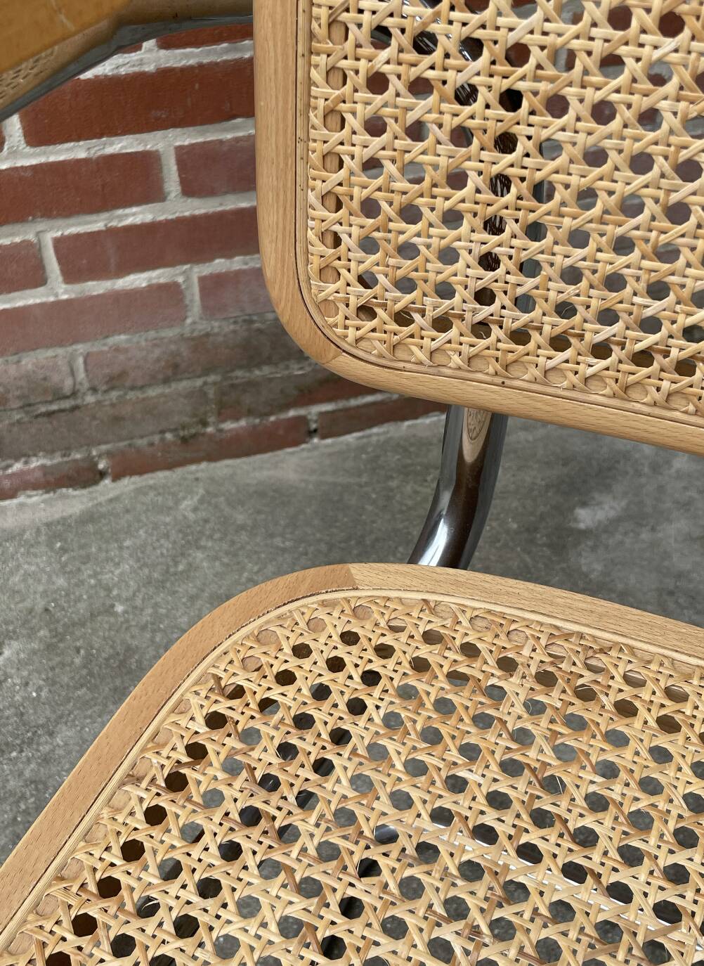 Chaise Cesca B64 avec accoudoirs par Marcel Breuer Design