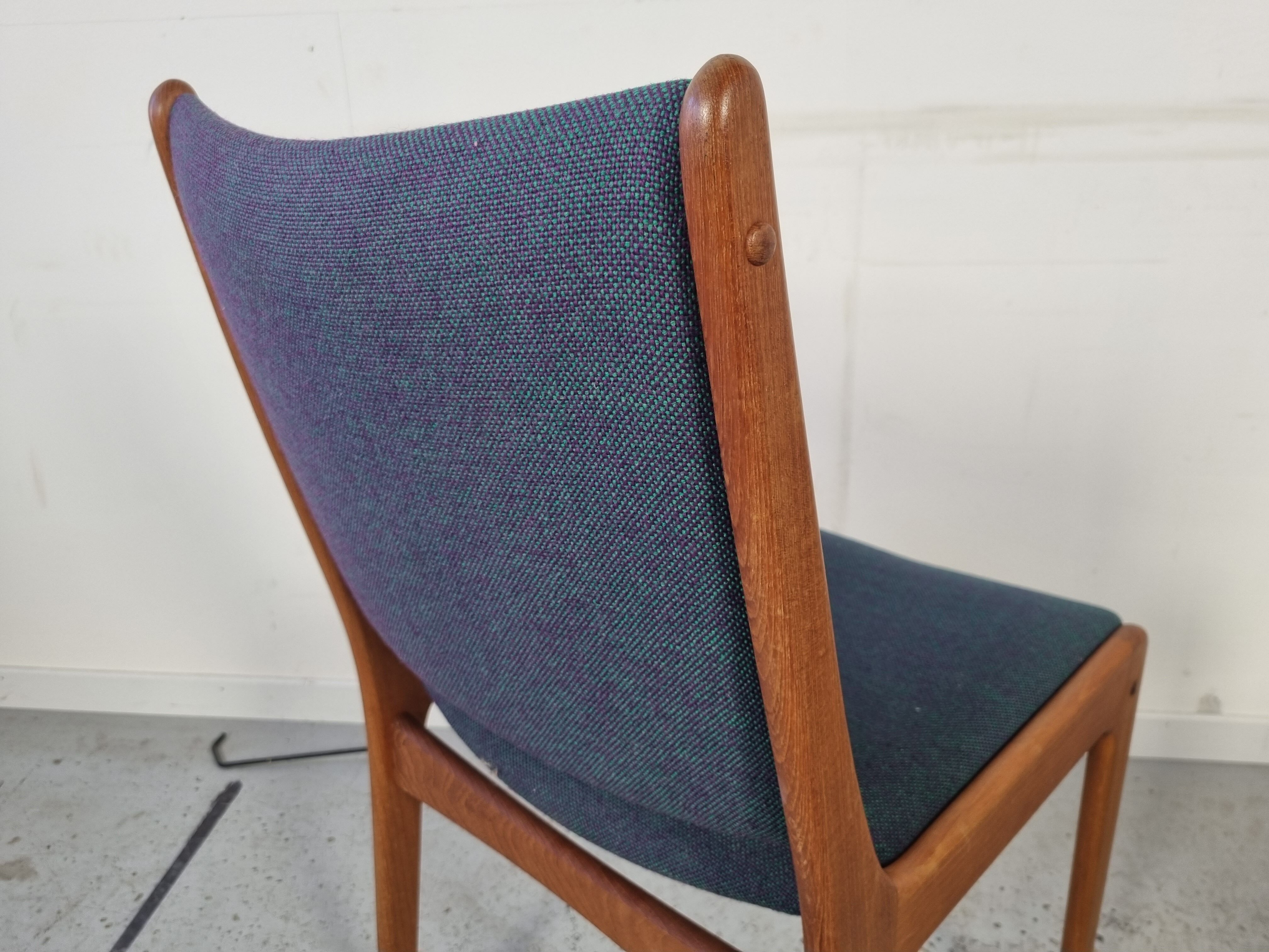 Pair of Scandinavian teak chairs by Johannes Andersen for Uldum, 60s