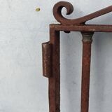 Grille porte fer forgé