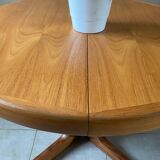 Vintage Baumann table with 2 extensions
