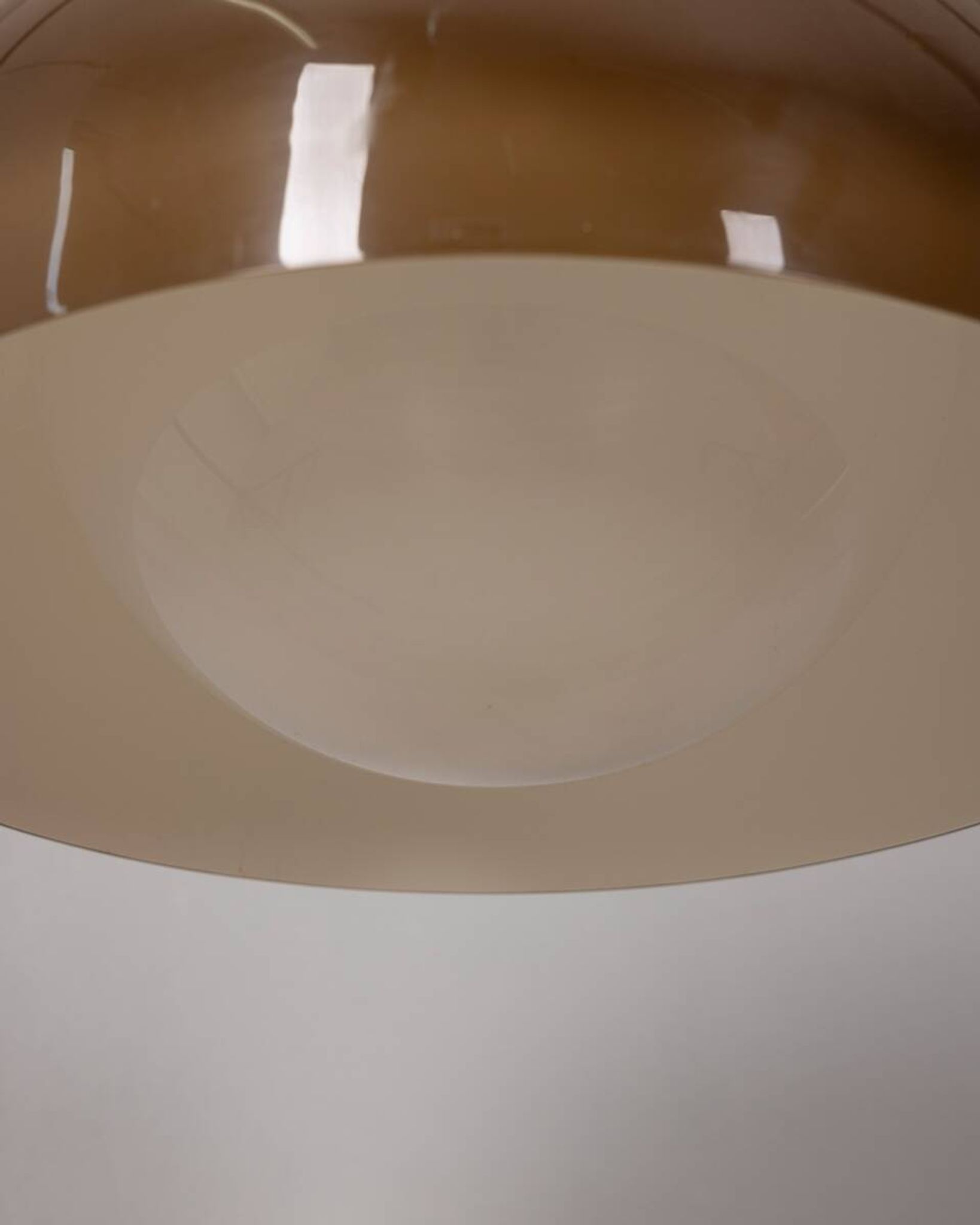 Lustre vintage années 70 en plastique marron design Massoni pour Harvey Guzzini