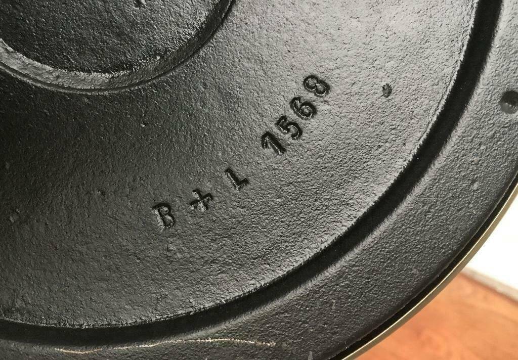 Table lamp model Schwenkomat from the mid-century space age by the SLZ team for Swisslamps International, 1960s.