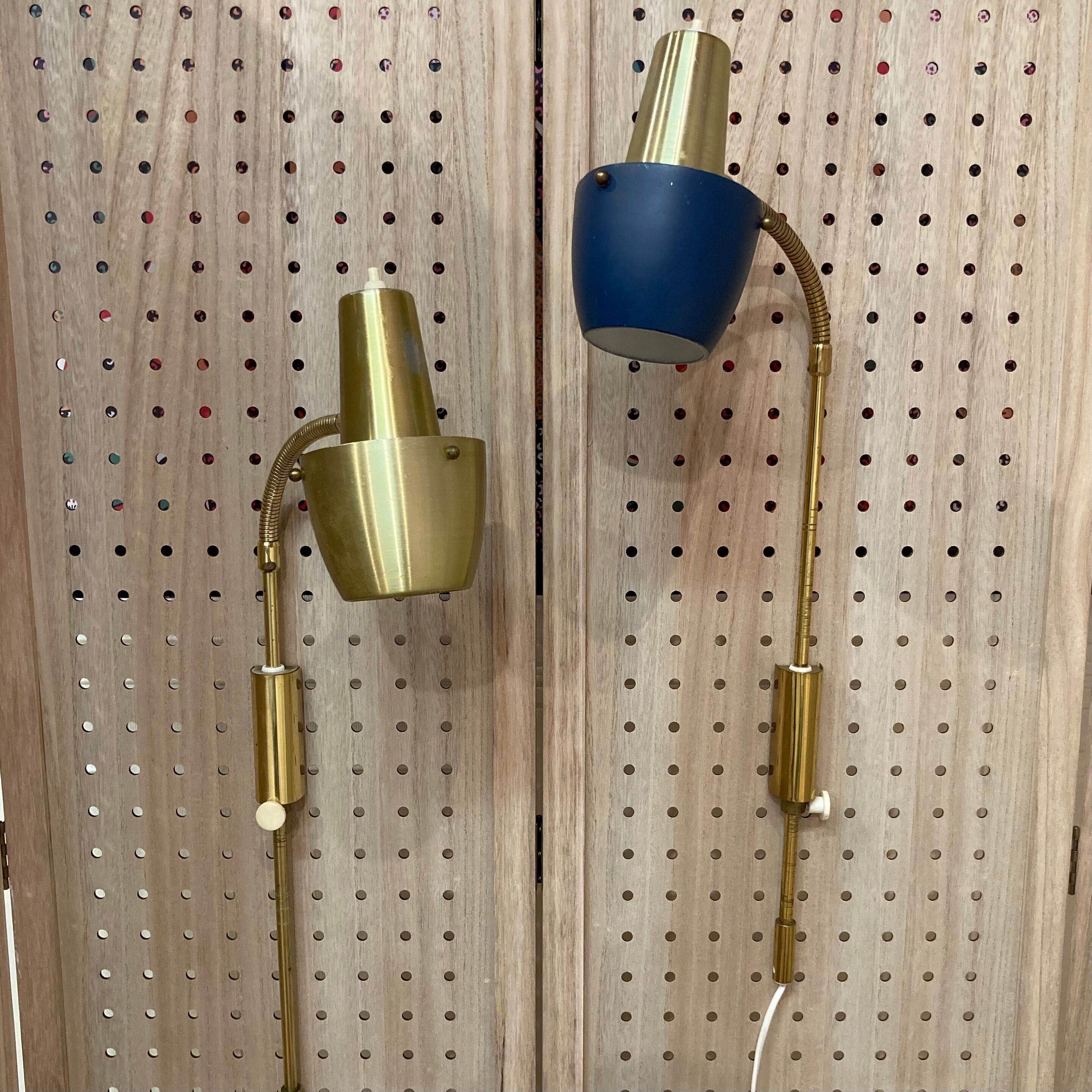 PAIR OF MODULAR LAMPS 1950 "SCANDINAVIAN DESIGN".