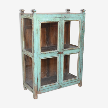 Green lacquered wood showcase