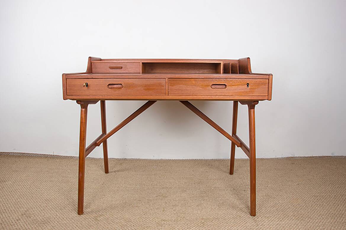 Danish teak desk, model 56, by Arne Wahl Iversen/Vinde Mobelfabrik.