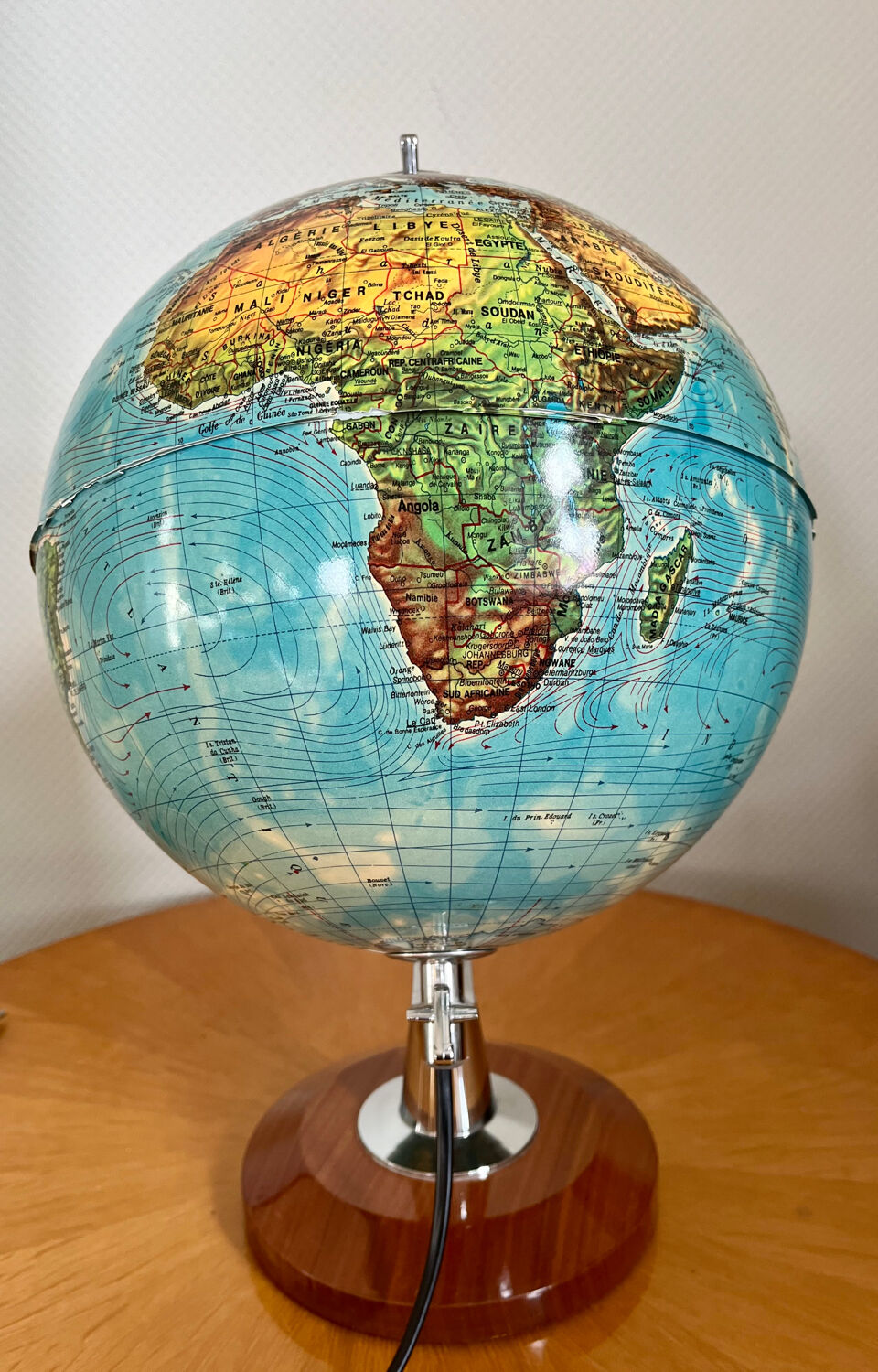 Vintage luminous earth globe