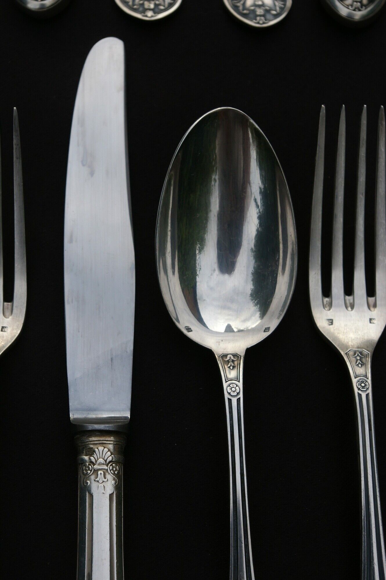 Housewife in silver metal 37 pieces