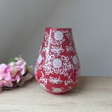 Old Large Vase in Worked Red Ceramic with Folral and Arabesque Pattern