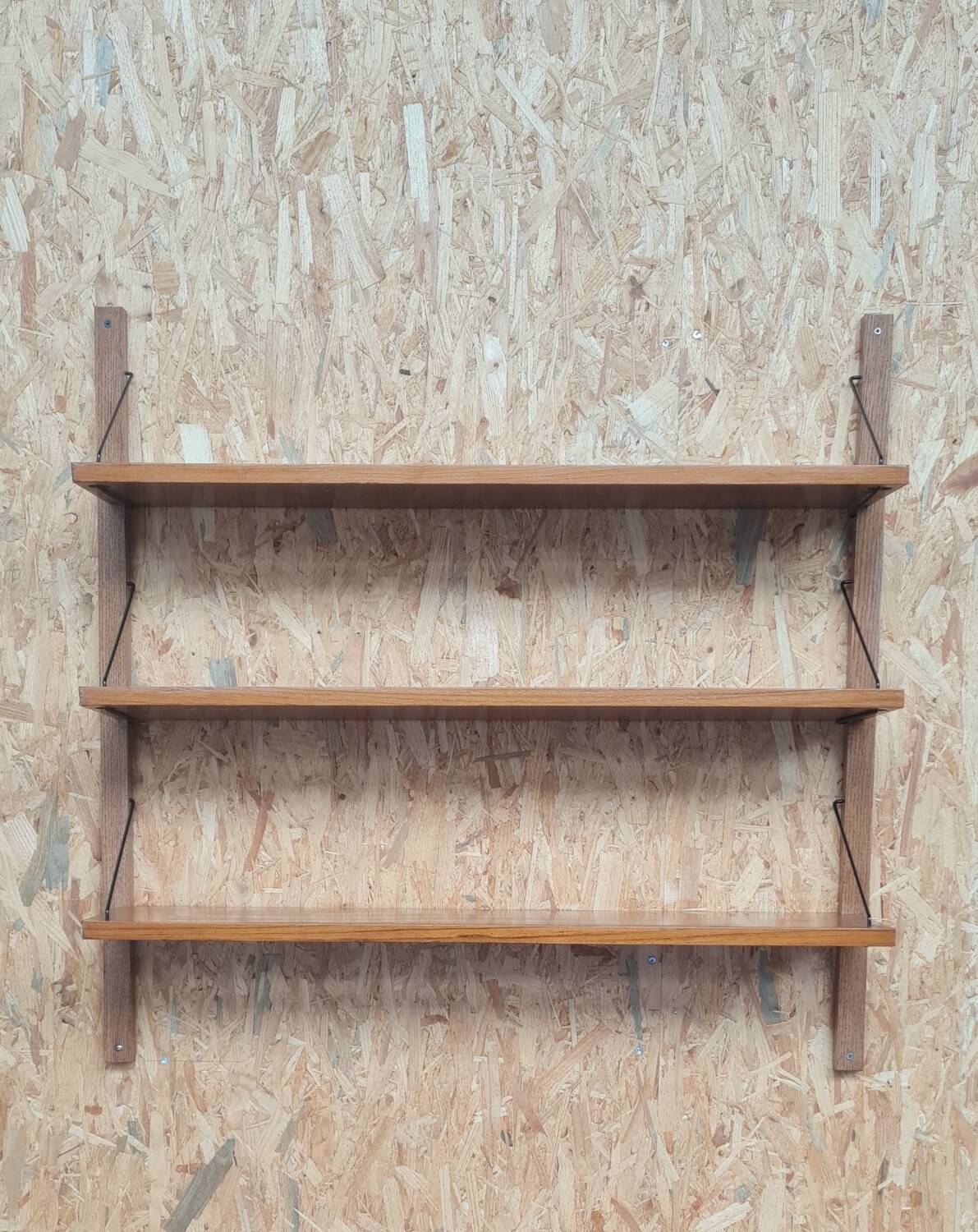 Teak wall shelf 1960