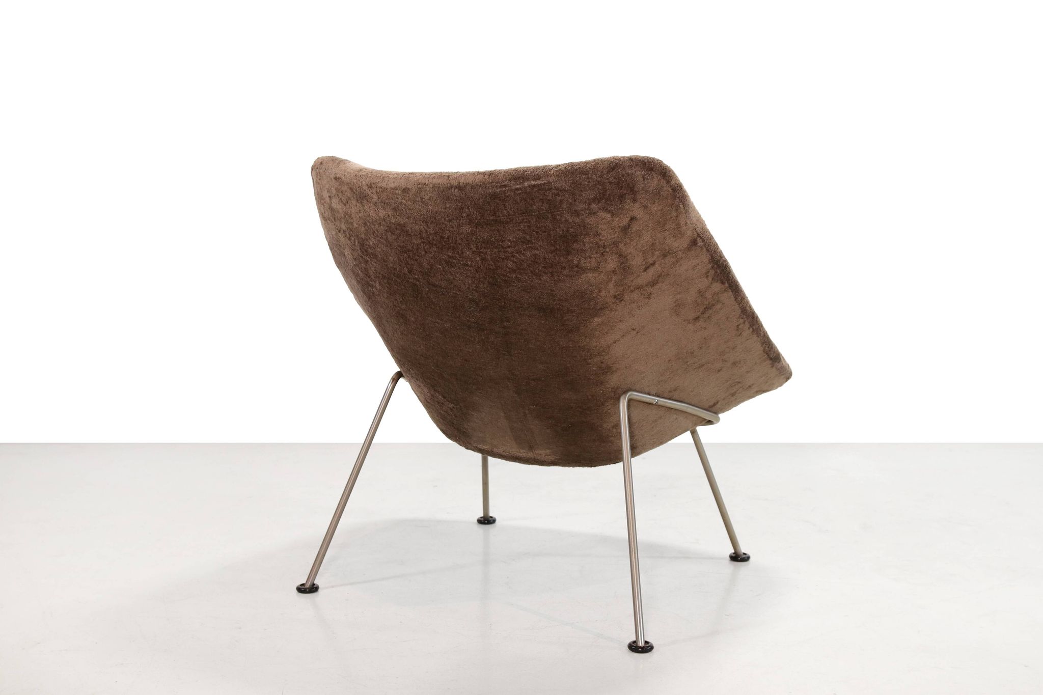 Artifort Oyster model F157 armchair by Pierre Paulin, 1950s
