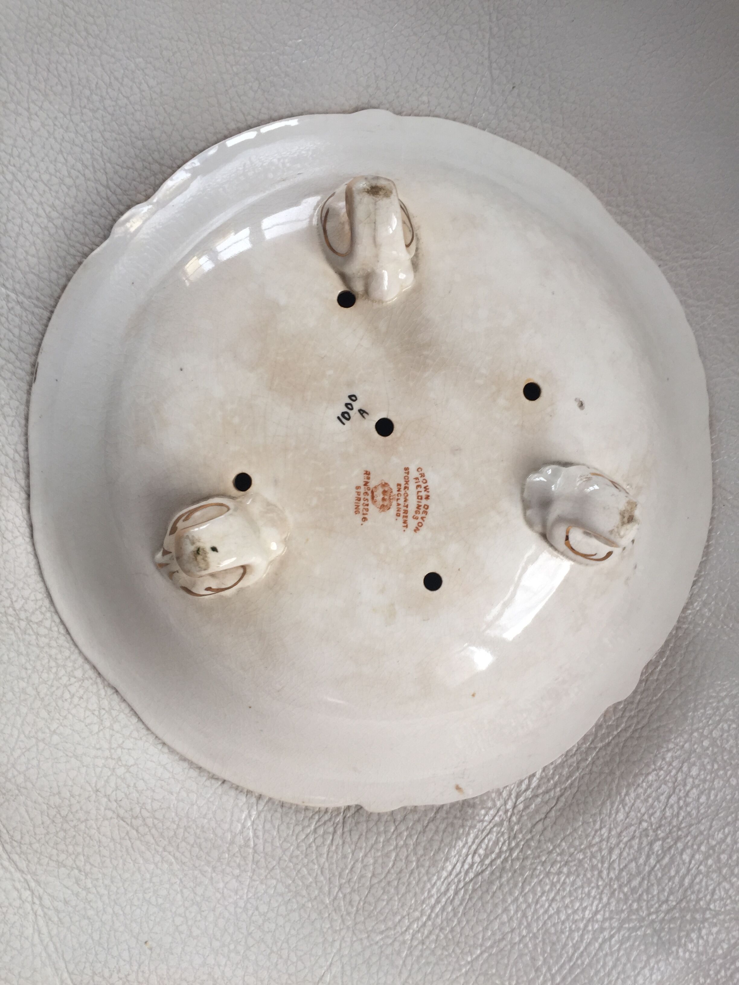 Vintage English drainer of the early twentieth century - Crown Devon Fieldings