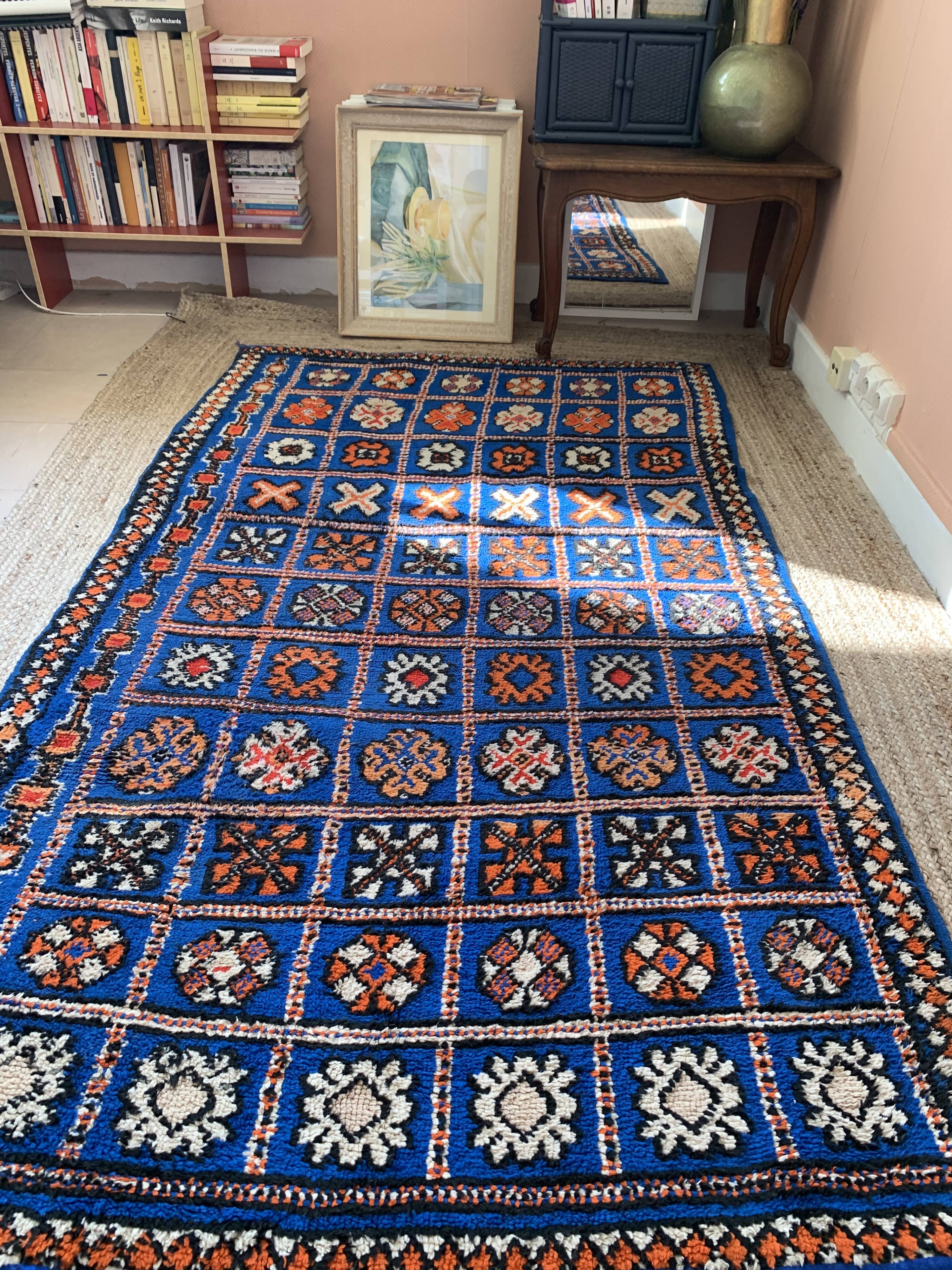 Tapis berbère en laine bleu majorelle
