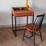 Desk/Small desk