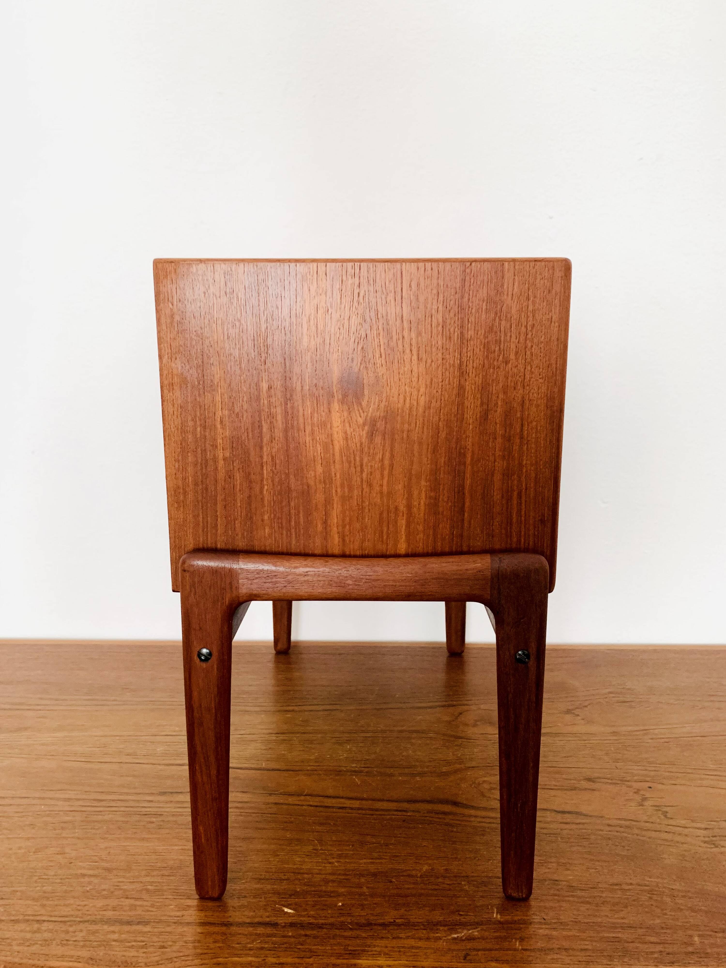 Table de chevet danoise en teck par Arne Vodder pour Vamo