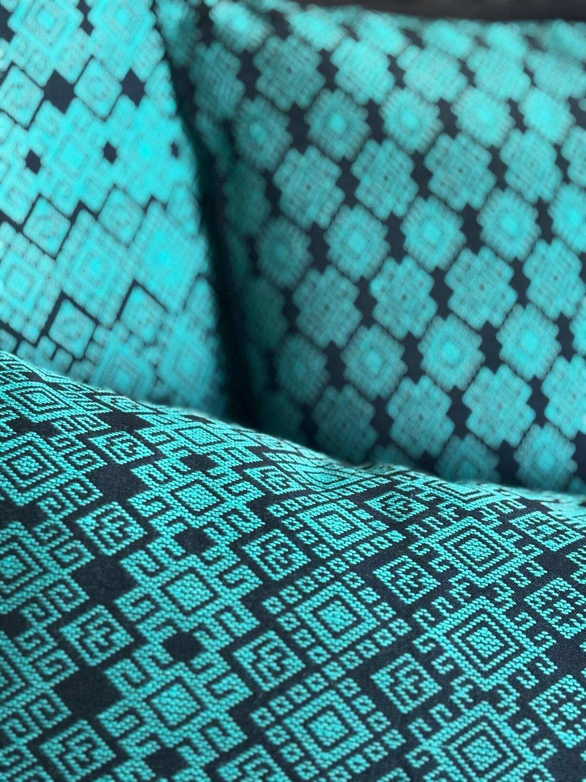 Housse de coussin Kachin bleu et turquoise (RIDA)