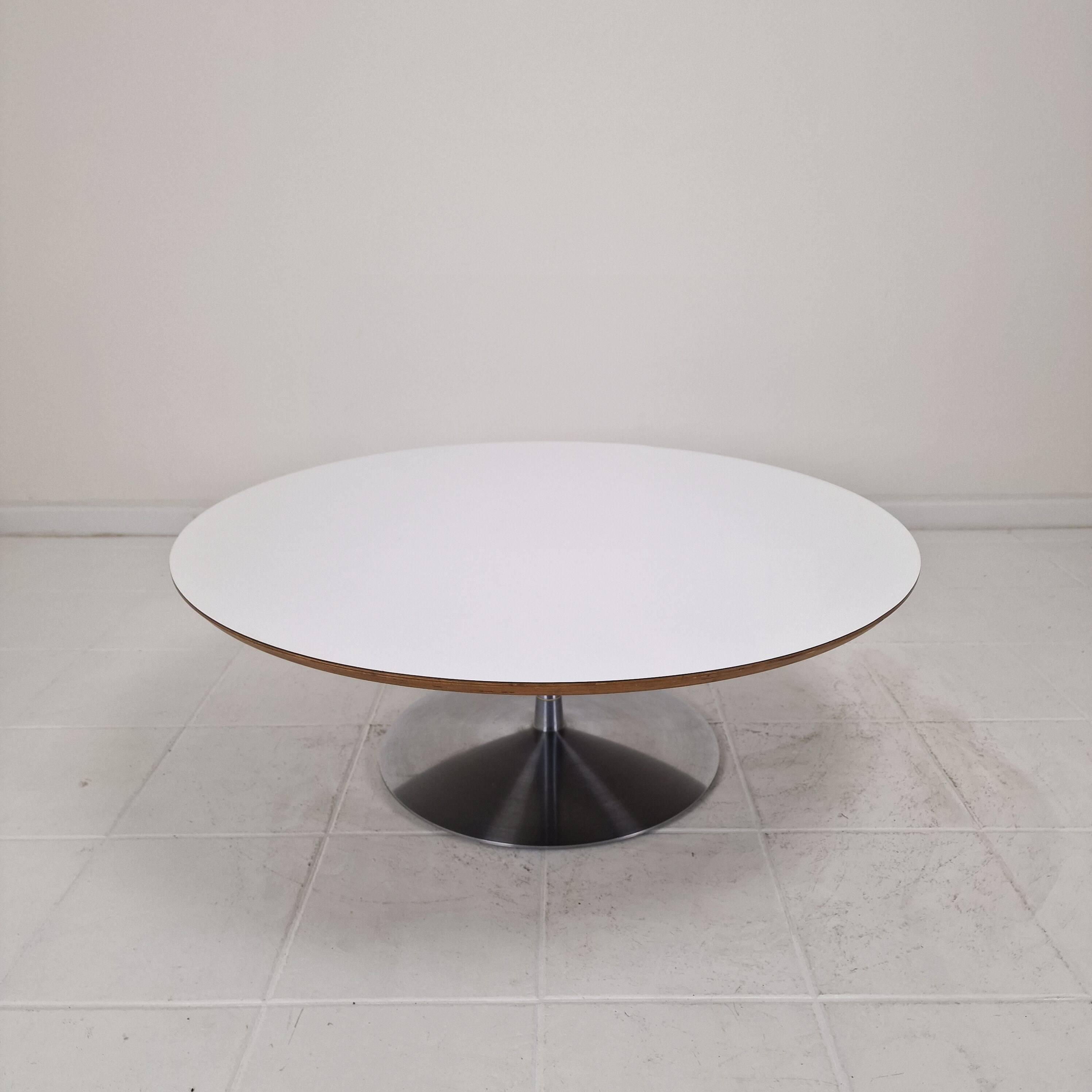 "Circle" Coffee Table by Pierre Paulin for Artifort, 1960s