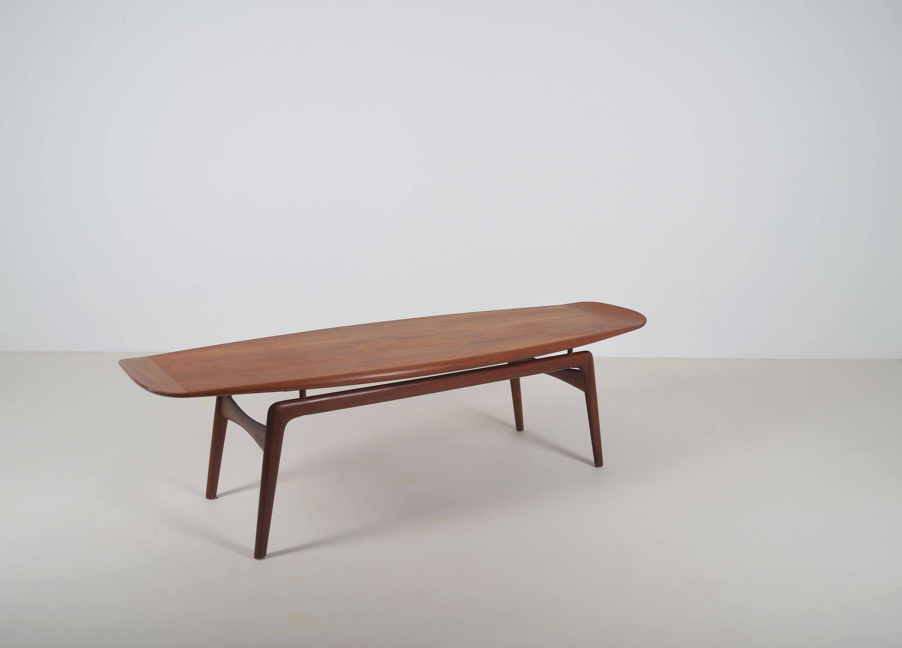 Danish 'Surfboard' coffee table by Arne Hovmand Olsen for Mogens Kold, 1950