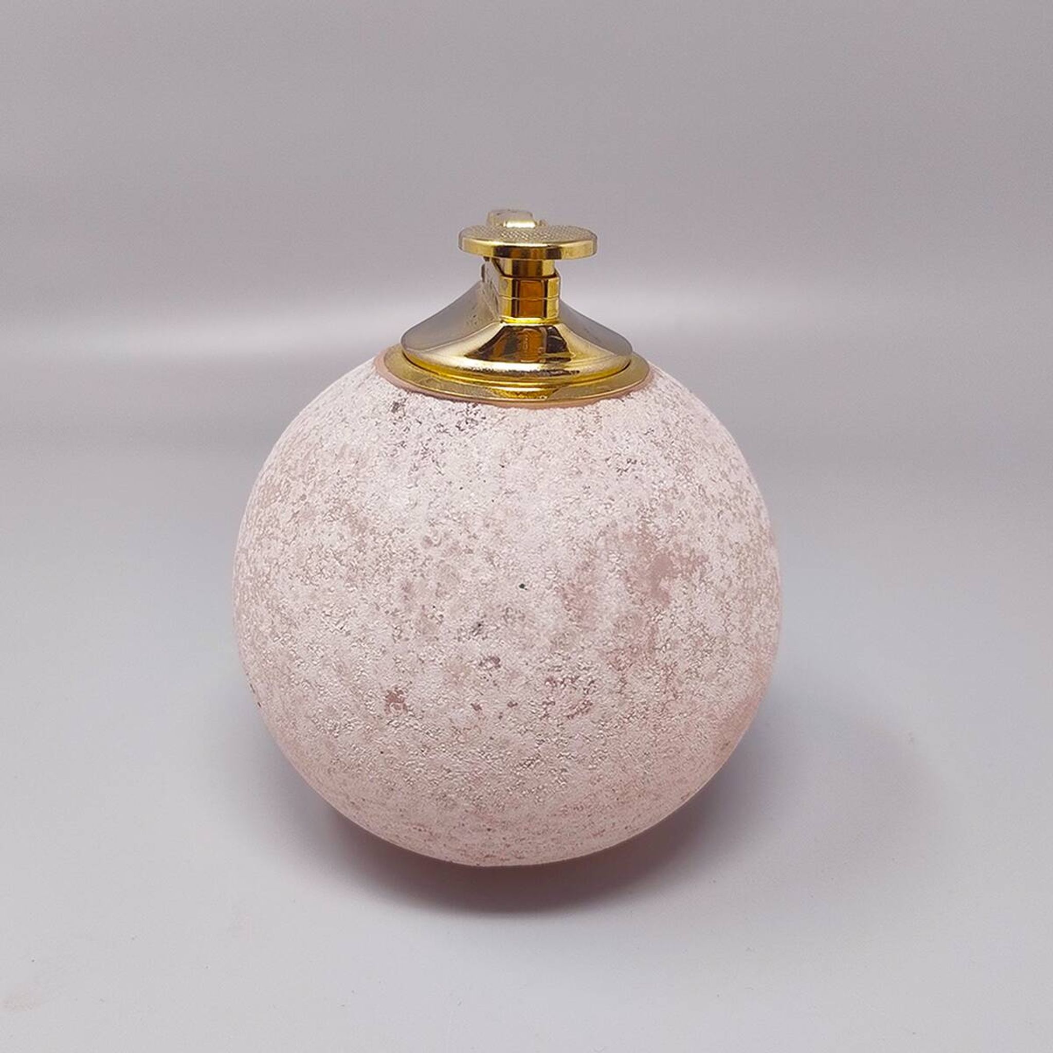 1960s Table Lighter in Murano Frosted Glass by Paolo Traversi. Mad