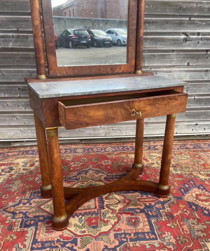 Empire 19th century mahogany hairdresser