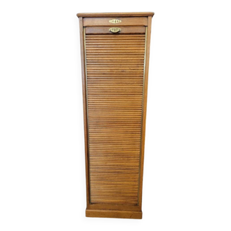 Filing cabinet with a curtain