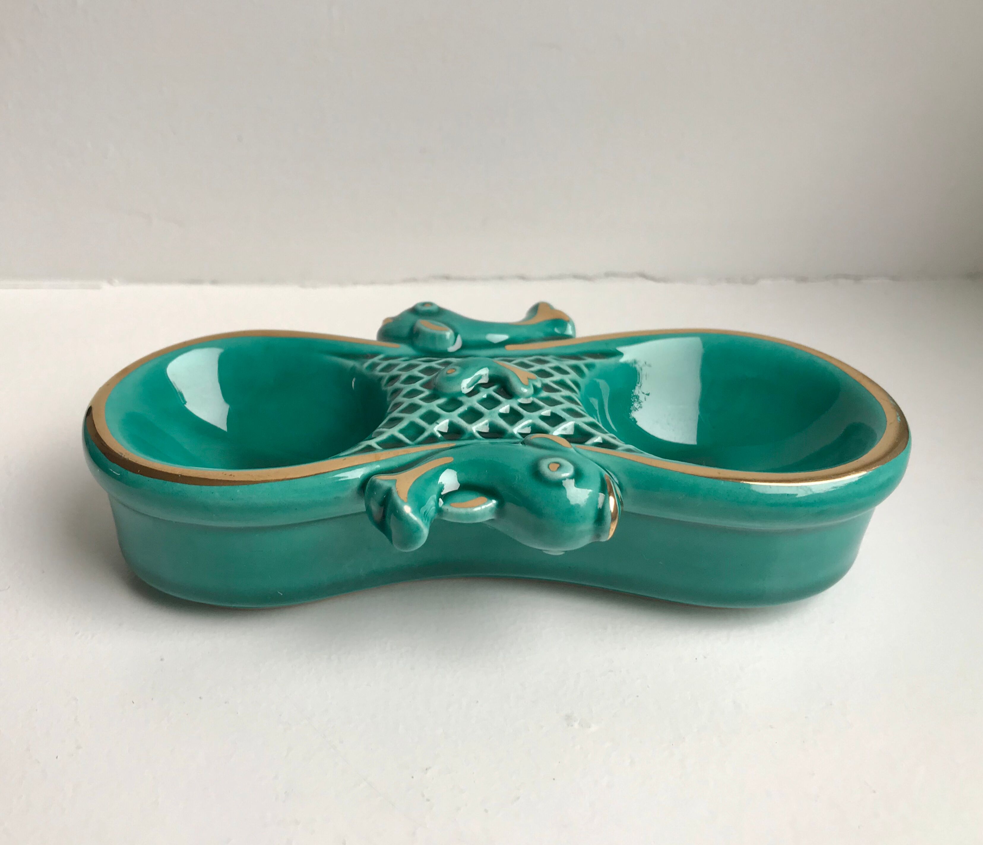 Green and gold ceramic salt shaker Art Deco 30s