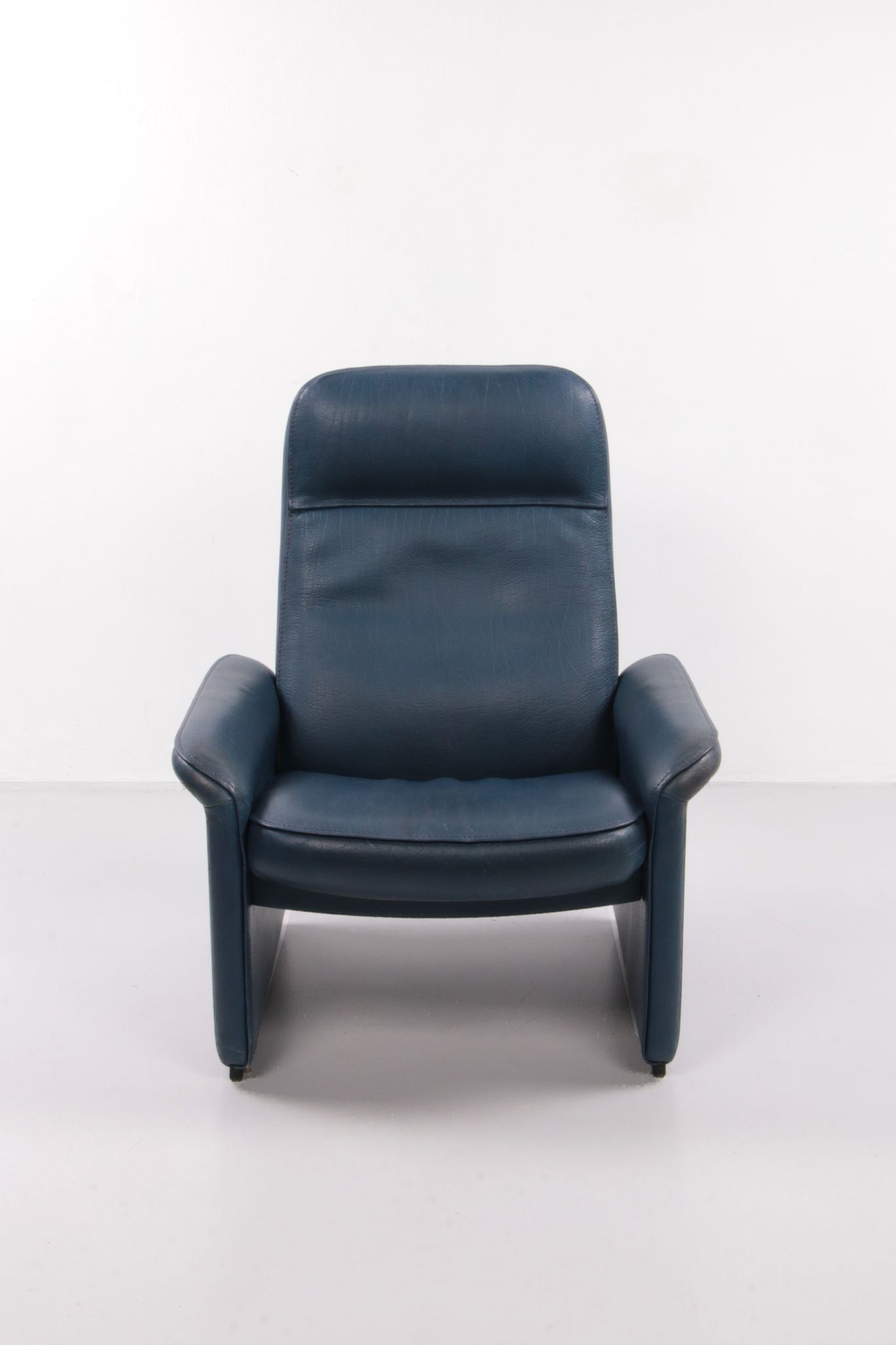 De Sede DS 50 Relax armchair with Hocker leather Petrol colour, 1980 Switzerland