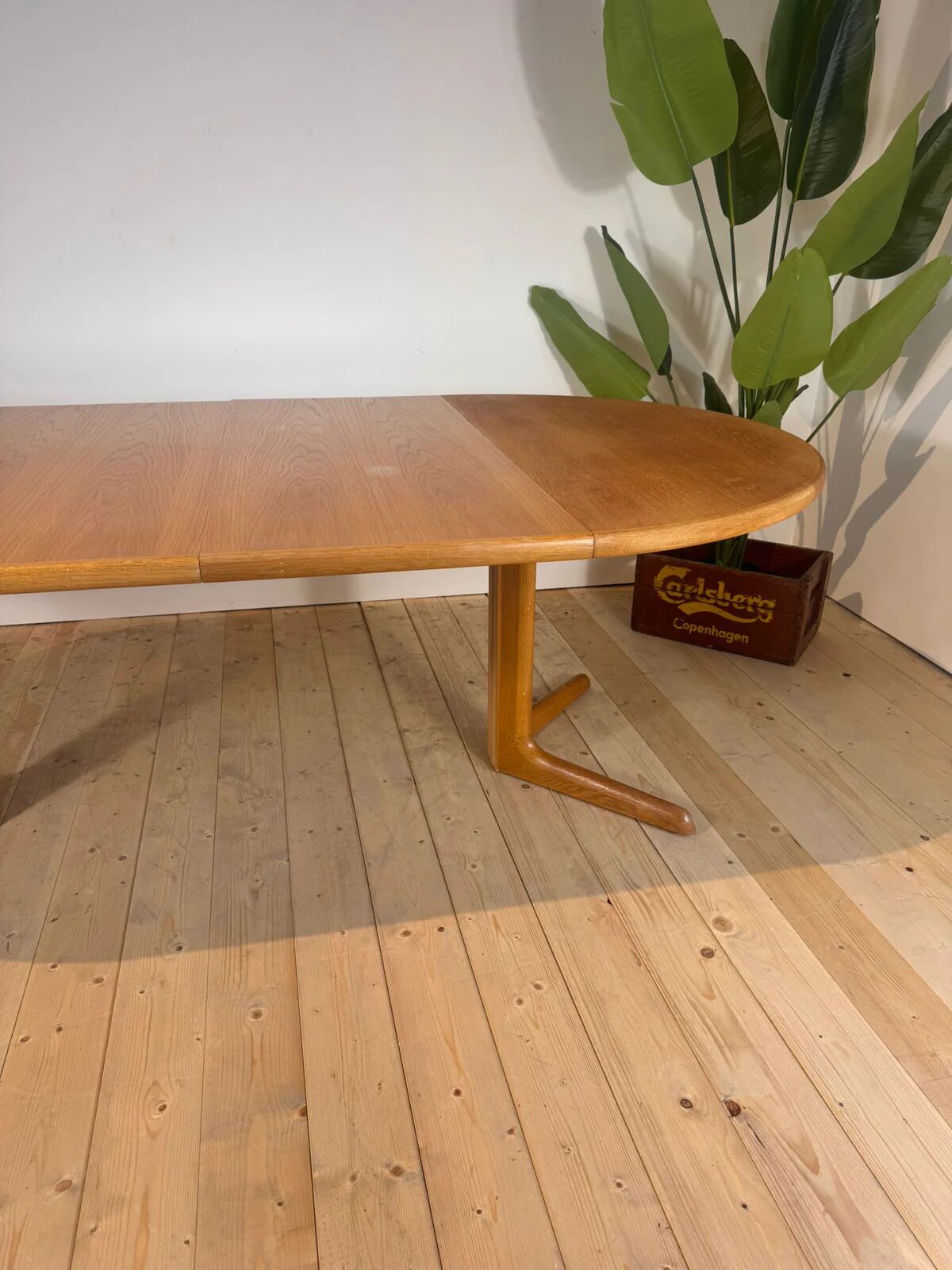 Round dining table in teak by Skovby Møbelfabrik, 1960s