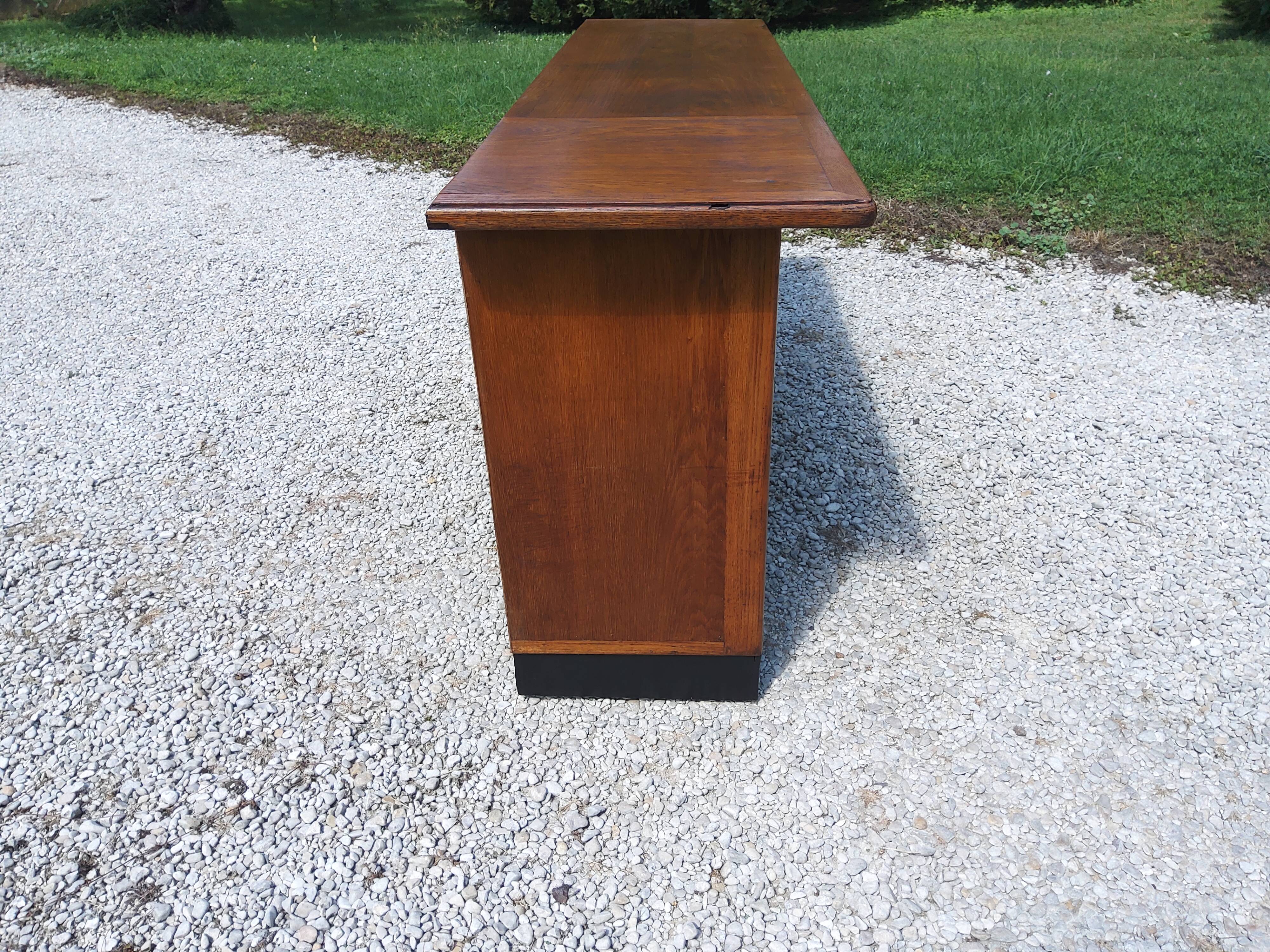 Meuble de metier