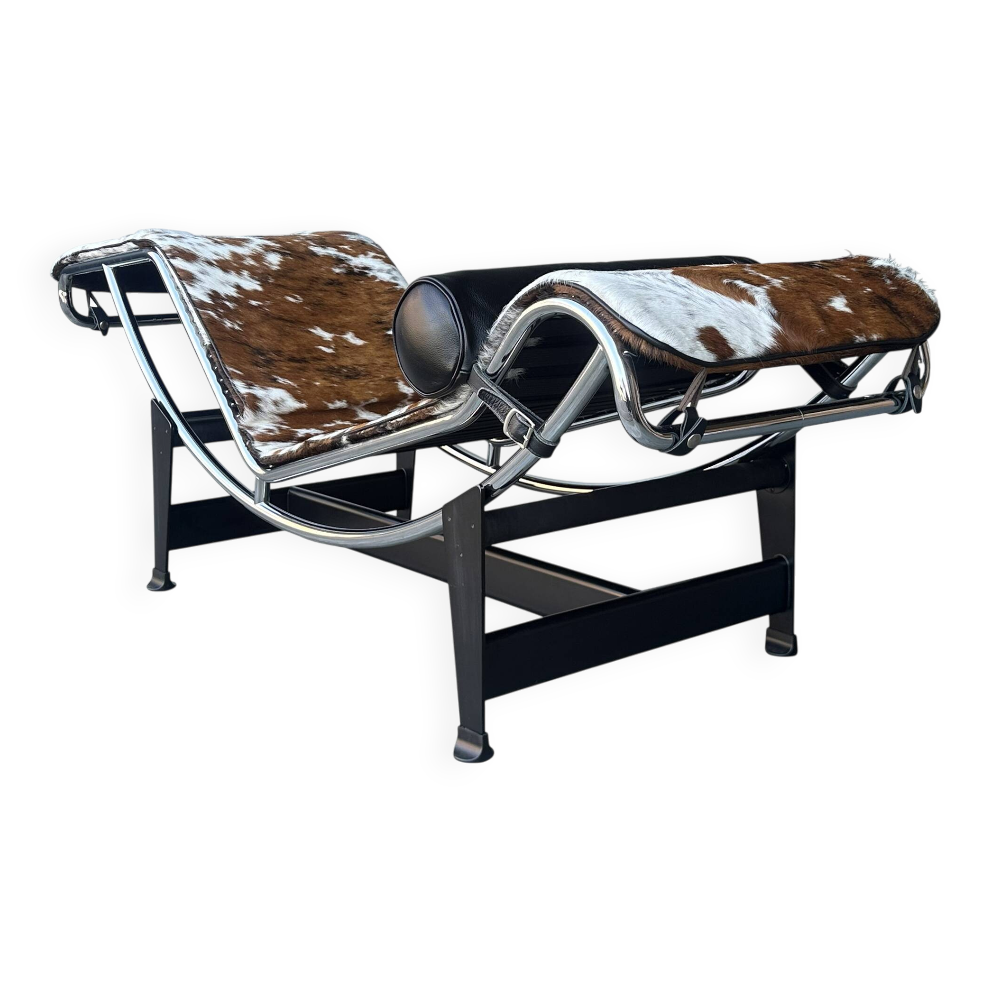 LC4 double ponyskin chaise longue by Le Corbusier for Cassina 1990s