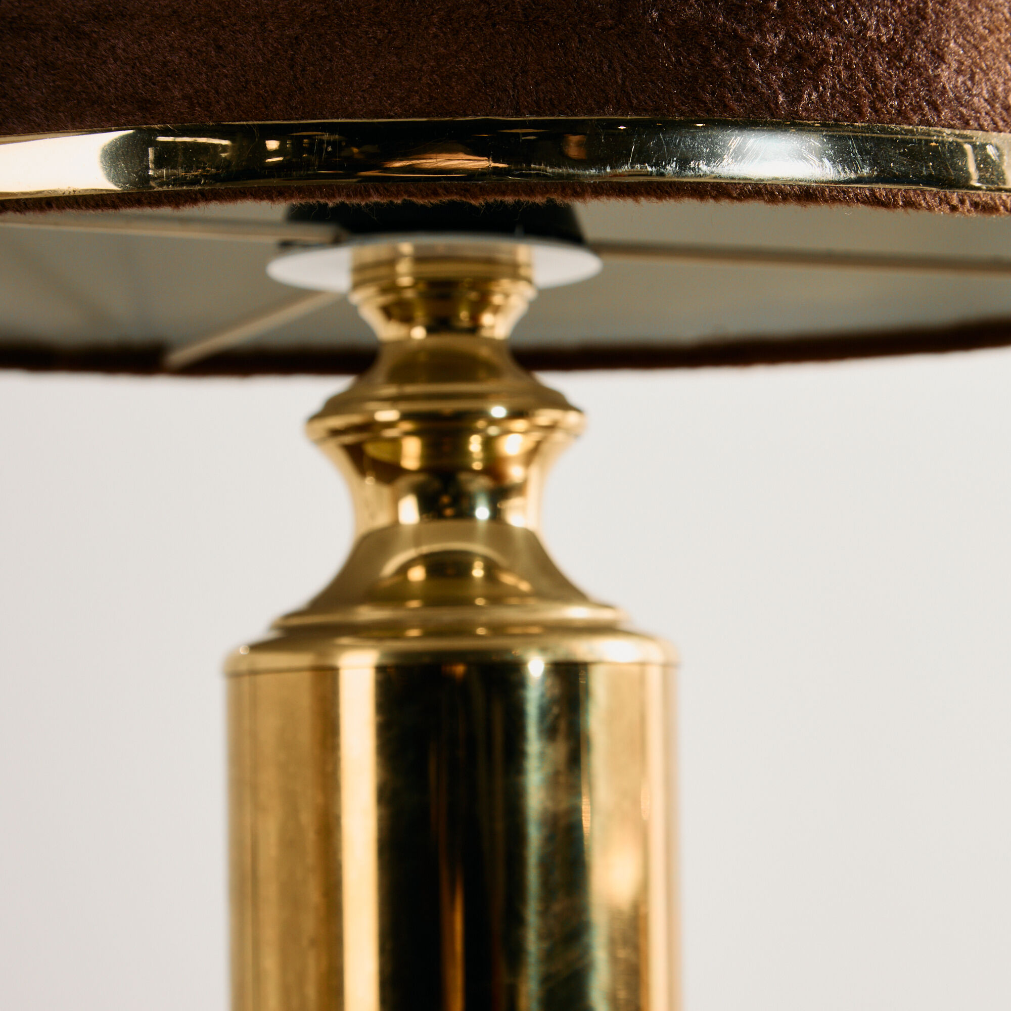 Lampe de table en laiton