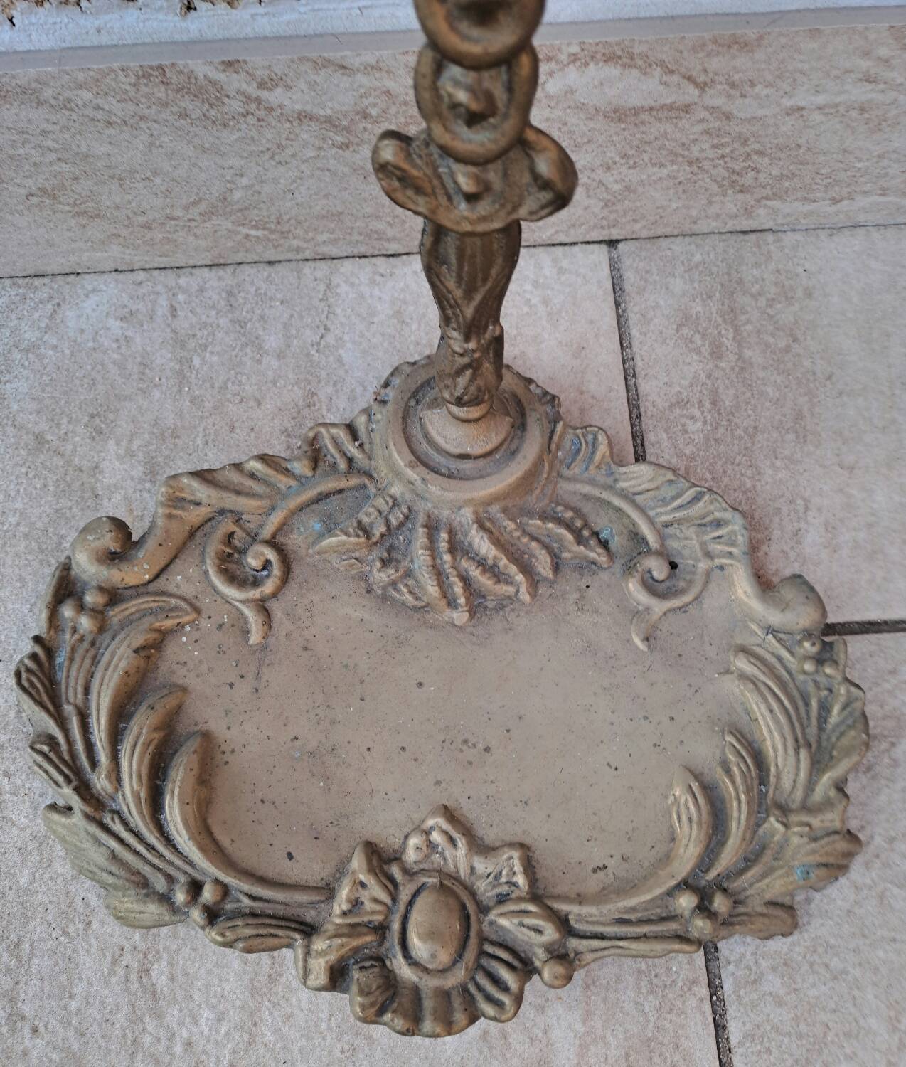 Bronze fireplace support and accessories