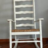 Chaise berçant rustique